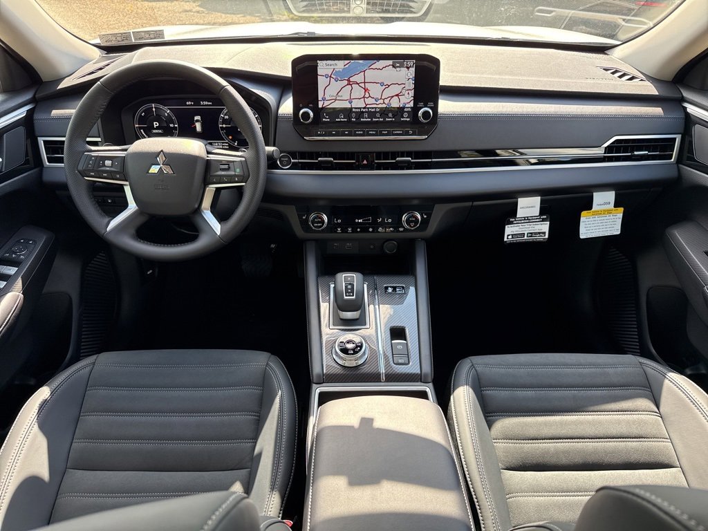 New 2025 Mitsubishi Outlander SE image 20