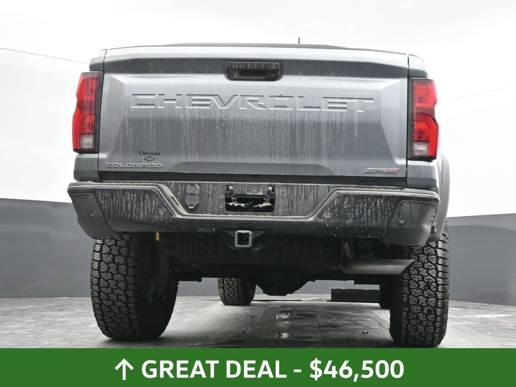 Used 2024 Chevrolet Colorado ZR2 w/ ZR2 Convenience Package III image 51