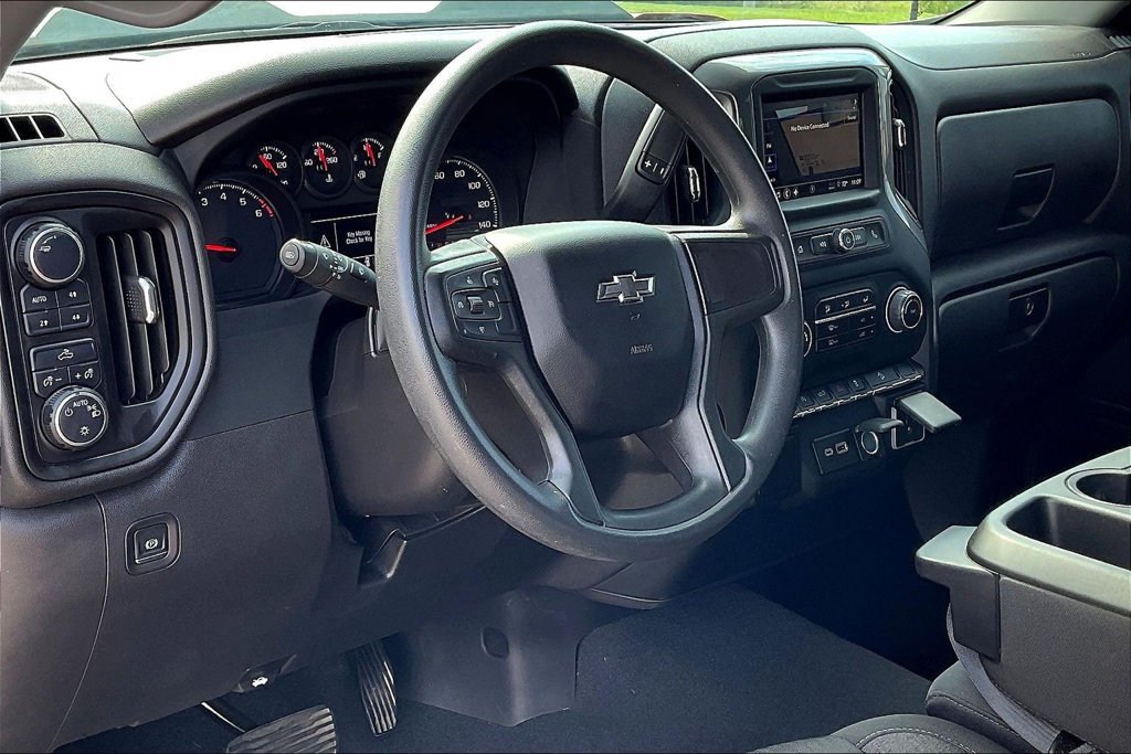 Used 2024 Chevrolet Silverado 1500 Custom Trail Boss AWD/4WD image 22