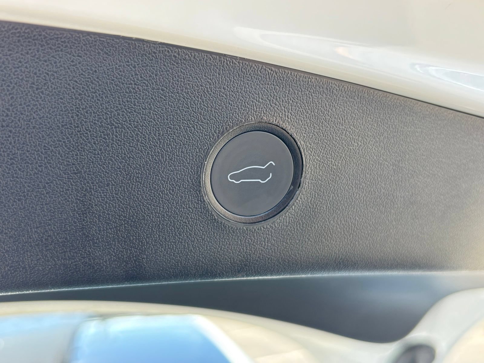 Used 2022 Tesla Model 3 Long Range AWD/4WD image 18