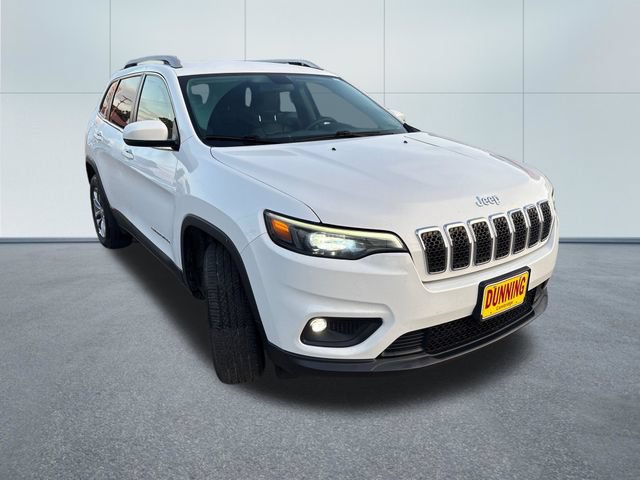 Used 2019 Jeep Cherokee Latitude Plus AWD/4WD image 5