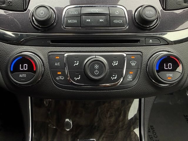 Used 2014 Chevrolet Impala LTZ FWD image 33
