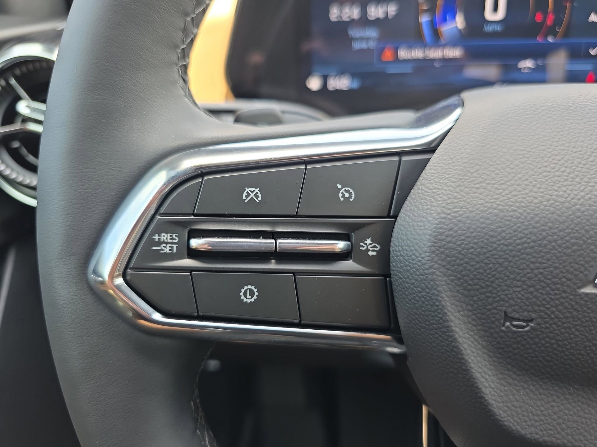 New 2026 Chevrolet Equinox ACTIV w/ Safety and Technology Package FWD image 19