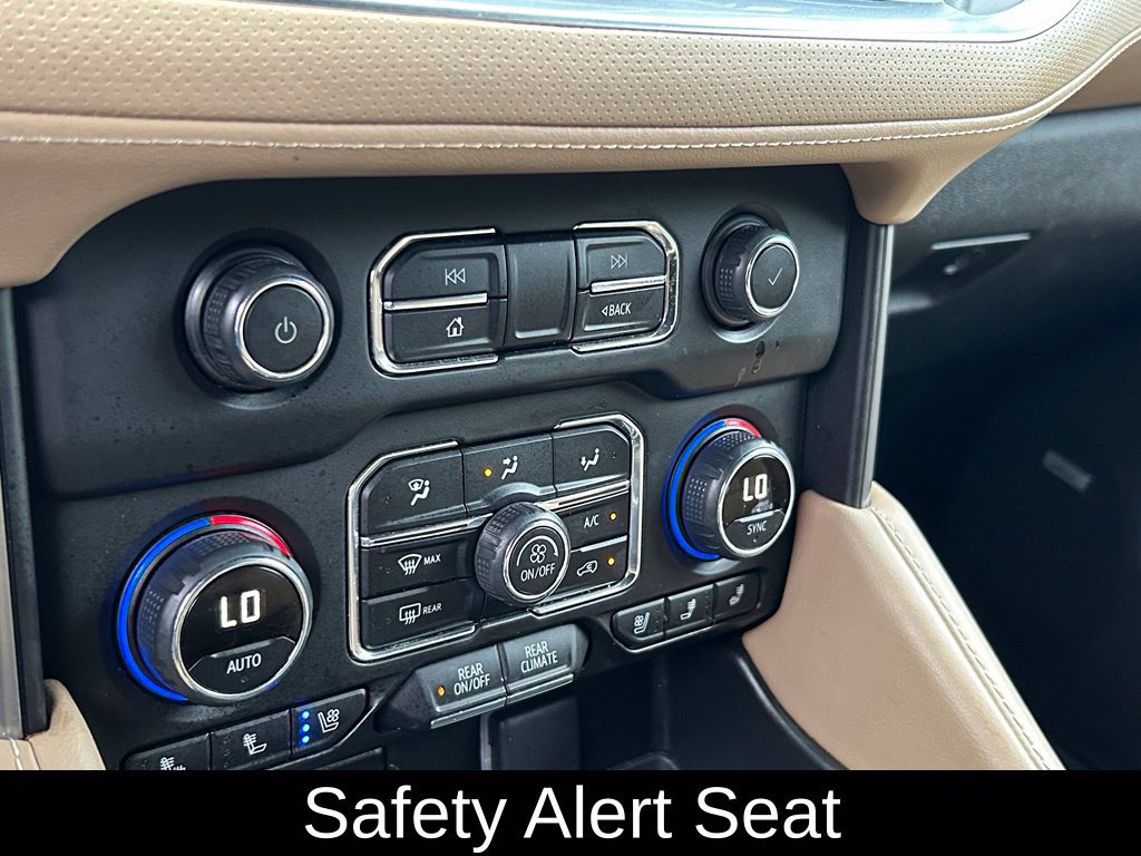 Used 2024 Chevrolet Tahoe Premier RWD image 24