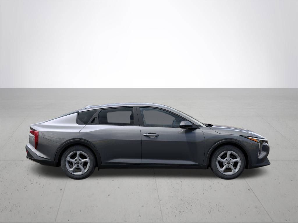 New 2025 Kia K4 LXS image 8