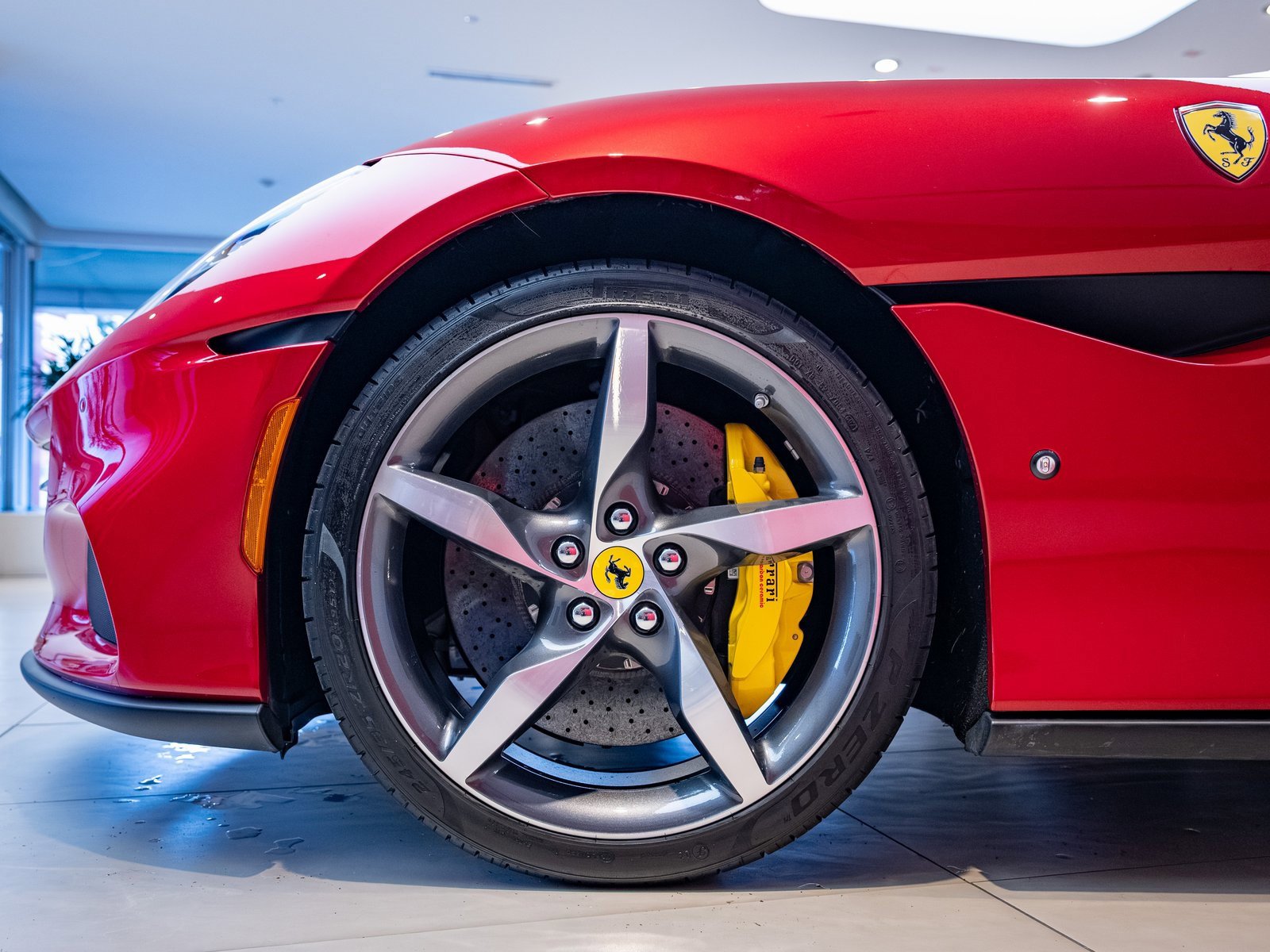 Used 2022 Ferrari Portofino M image 3