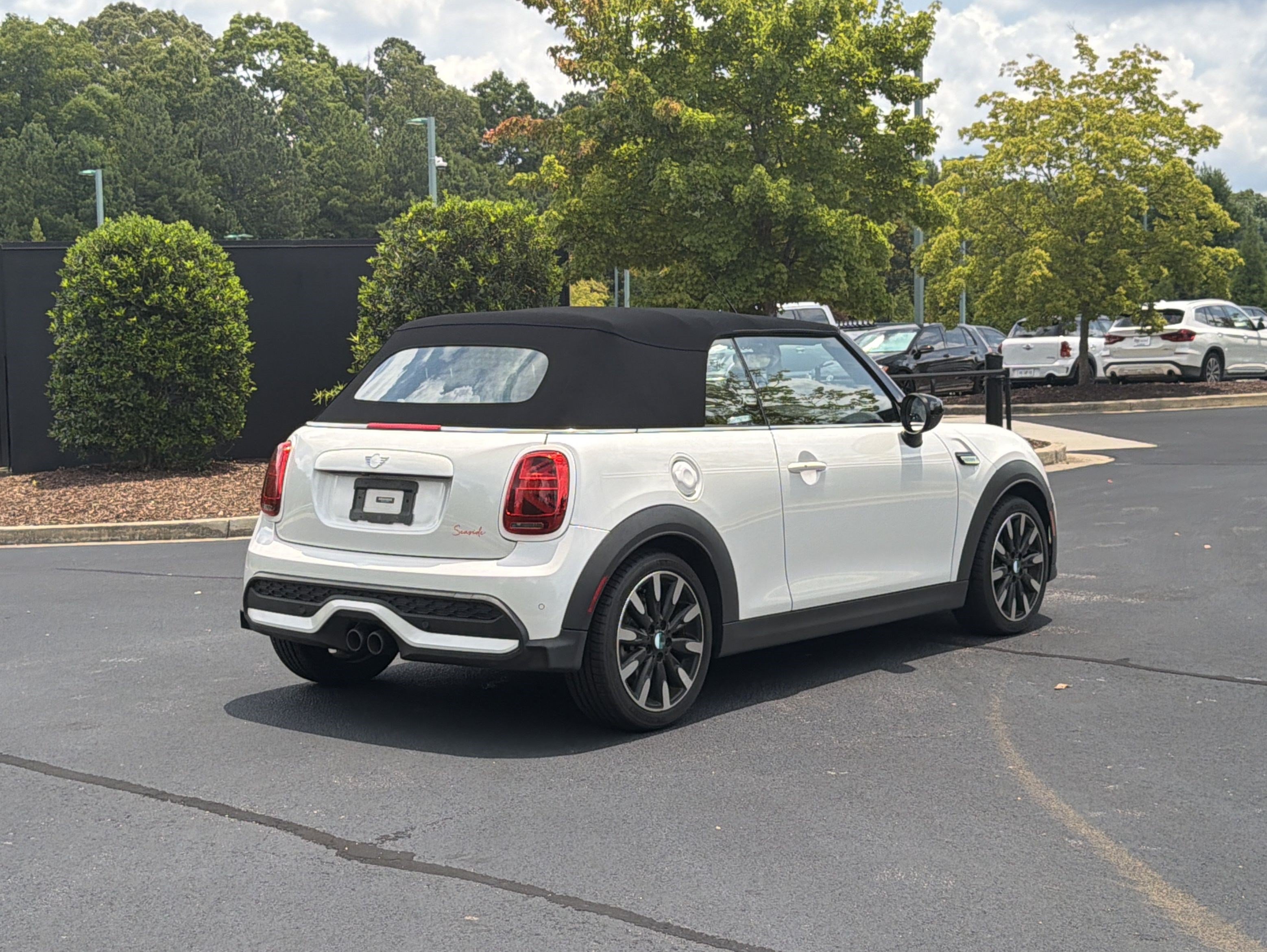 Used 2024 MINI Cooper S w/ Seaside Edition FWD image 3