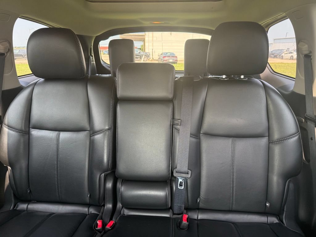Used 2017 Nissan Pathfinder SL w/ SL Premium Package FWD image 10