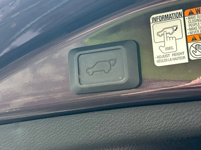 Used 2017 Toyota RAV4 XLE w/ All Weather Liner Package AWD/4WD image 32
