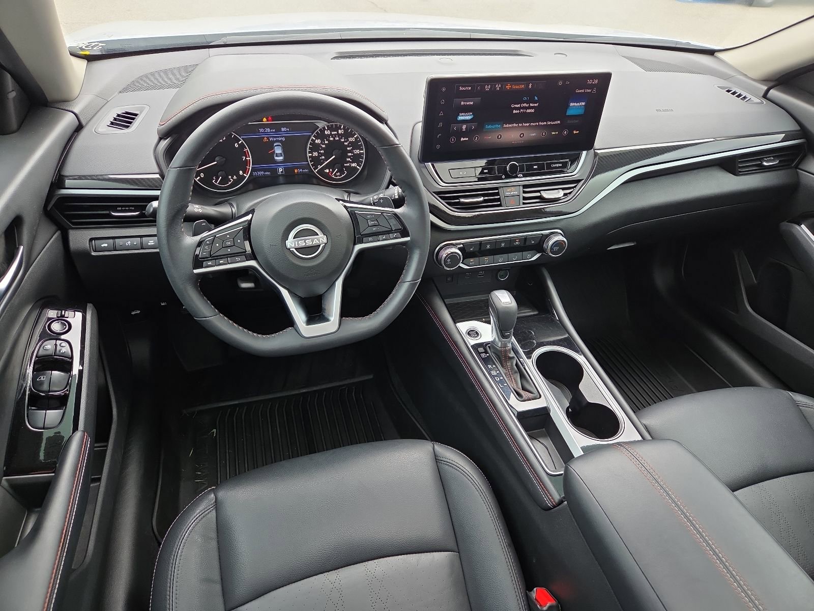 Used 2024 Nissan Altima 2.5 SR w/ SR Premium Package FWD image 11