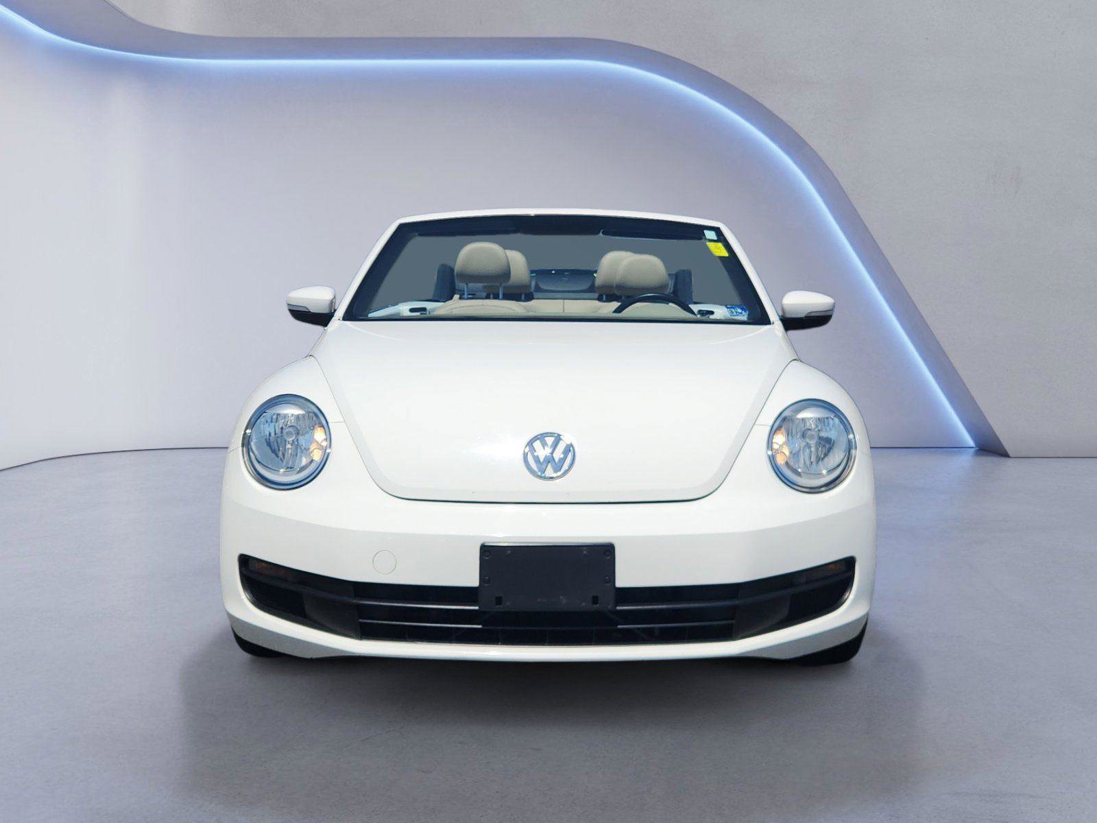 Used 2013 Volkswagen Beetle 2.5 image 8
