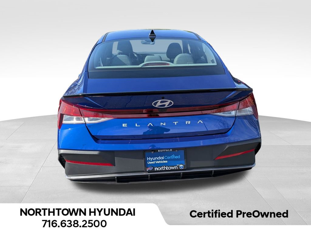 Used 2025 Hyundai Elantra Sport FWD image 14