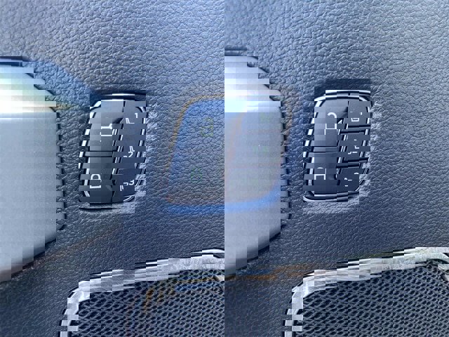 Used 2022 Ford F250 Lariat w/ Black Appearance Package image 53