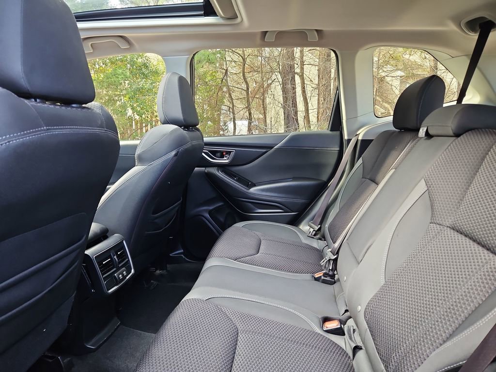 Used 2020 Subaru Forester Premium image 29