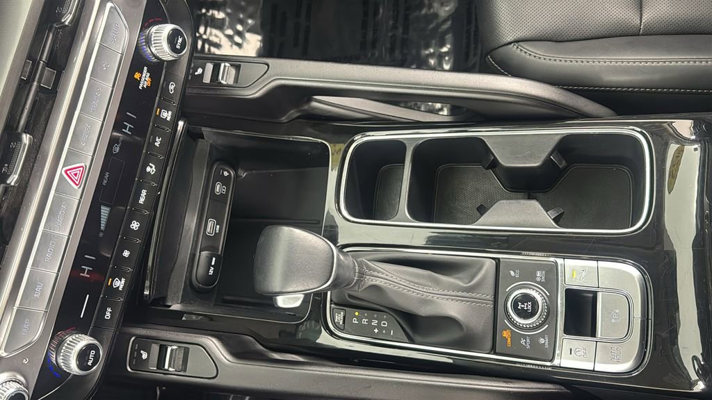 Used 2025 Kia Telluride S AWD/4WD image 30