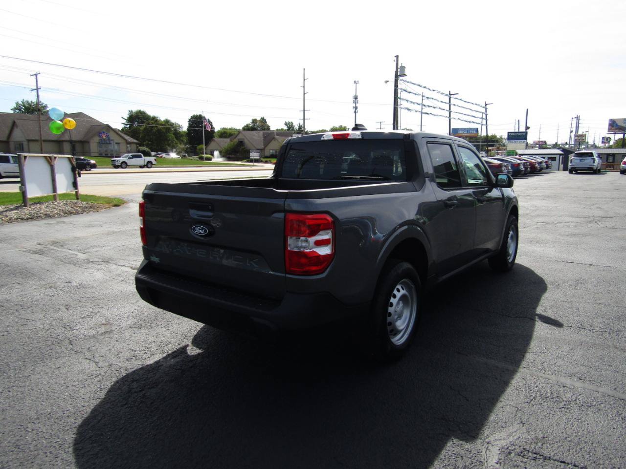 Used 2025 Ford Maverick XL w/ Equipment Group 102A AWD/4WD image 8