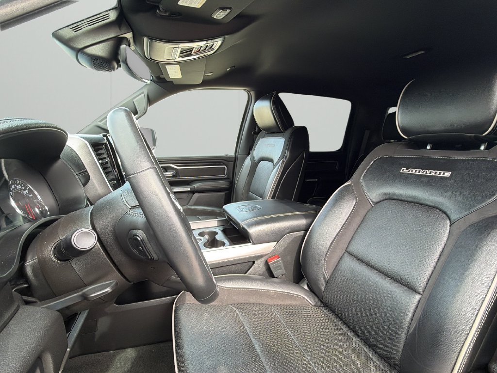 Used 2023 RAM 1500 Laramie AWD/4WD image 14