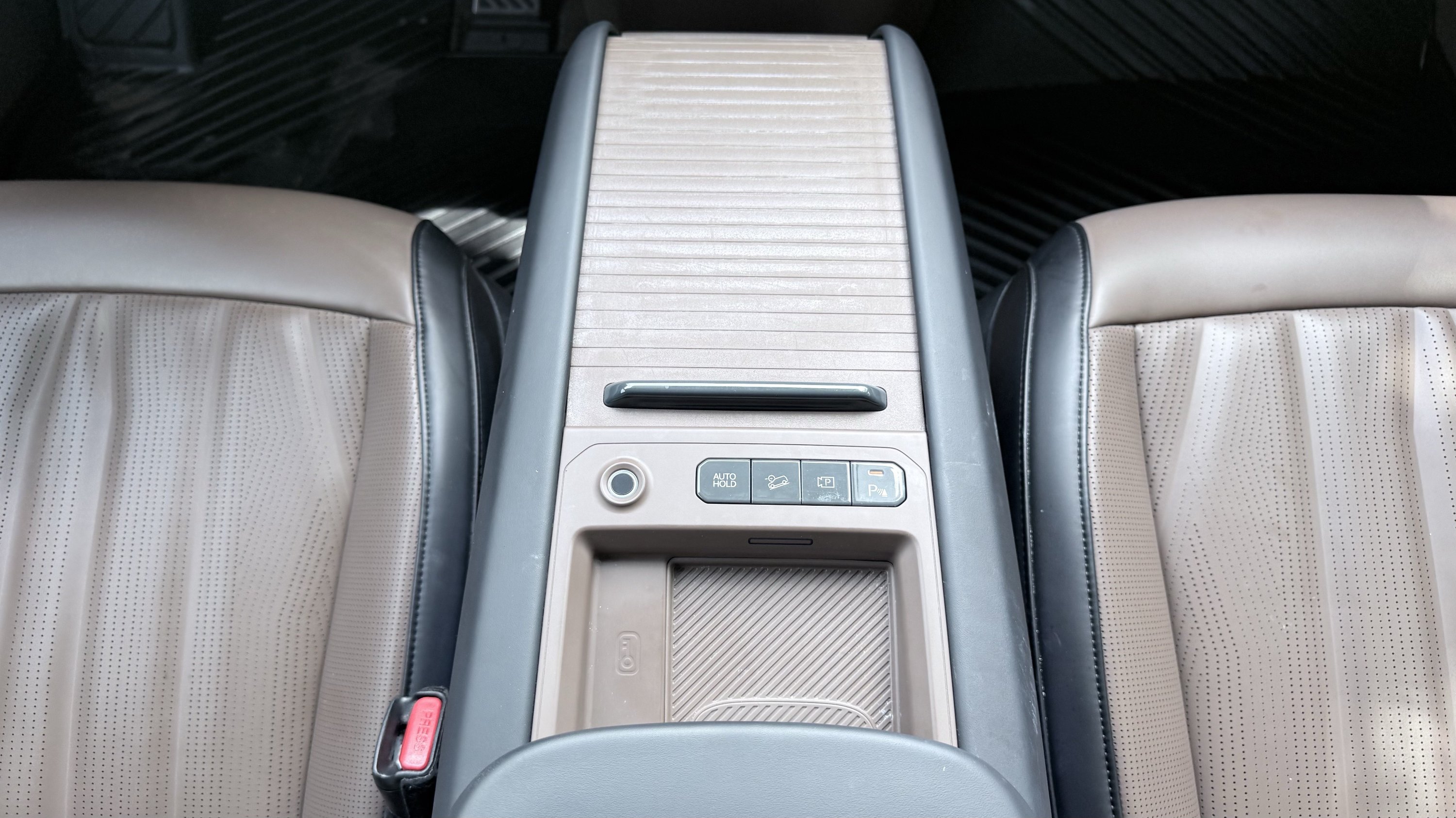 Used 2024 Kia EV9 GT-Line AWD/4WD image 63