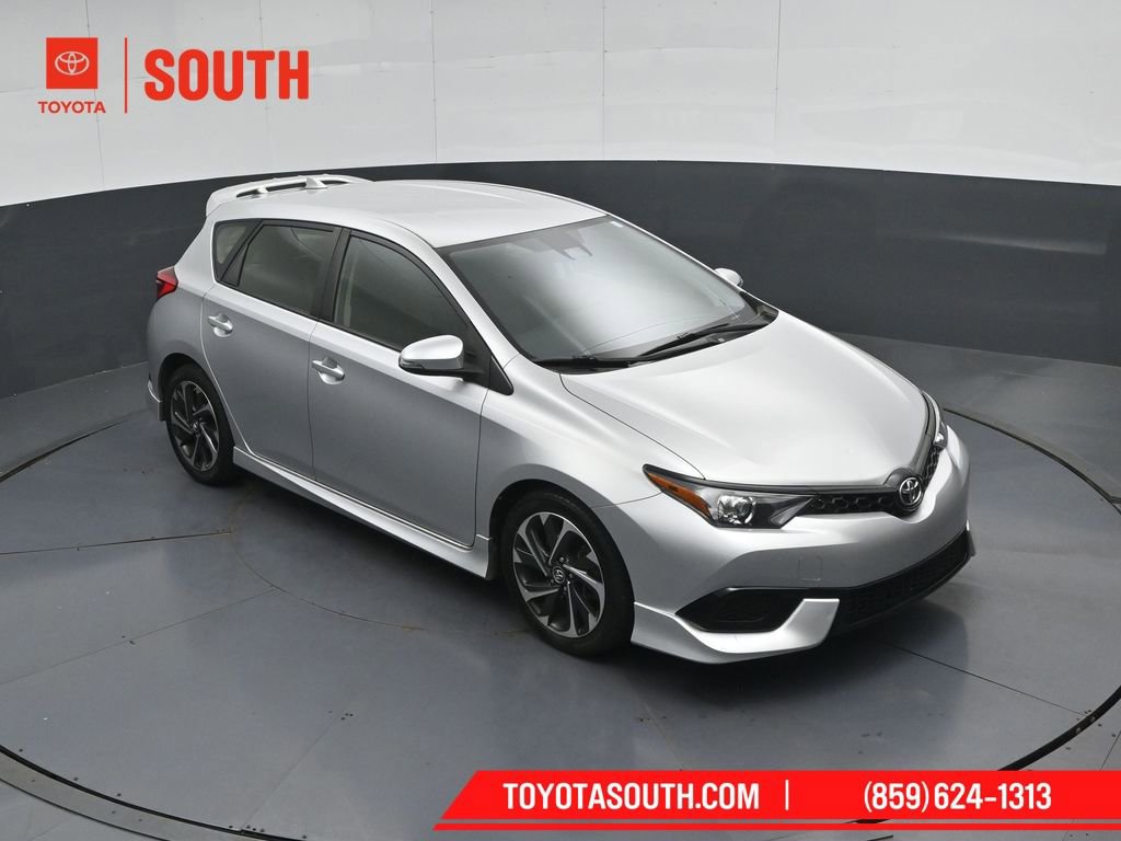 Used 2017 Toyota Corolla iM image 42