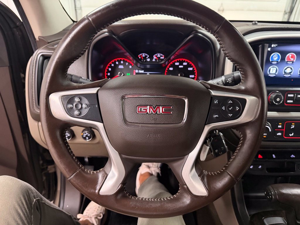 Used 2015 GMC Canyon SLT AWD/4WD image 39