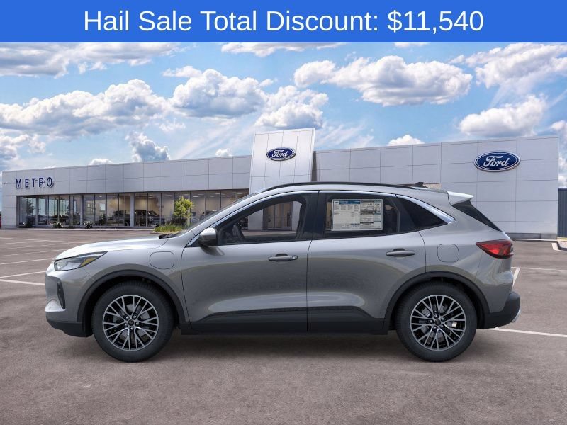 New 2025 Ford Escape SE FWD image 3