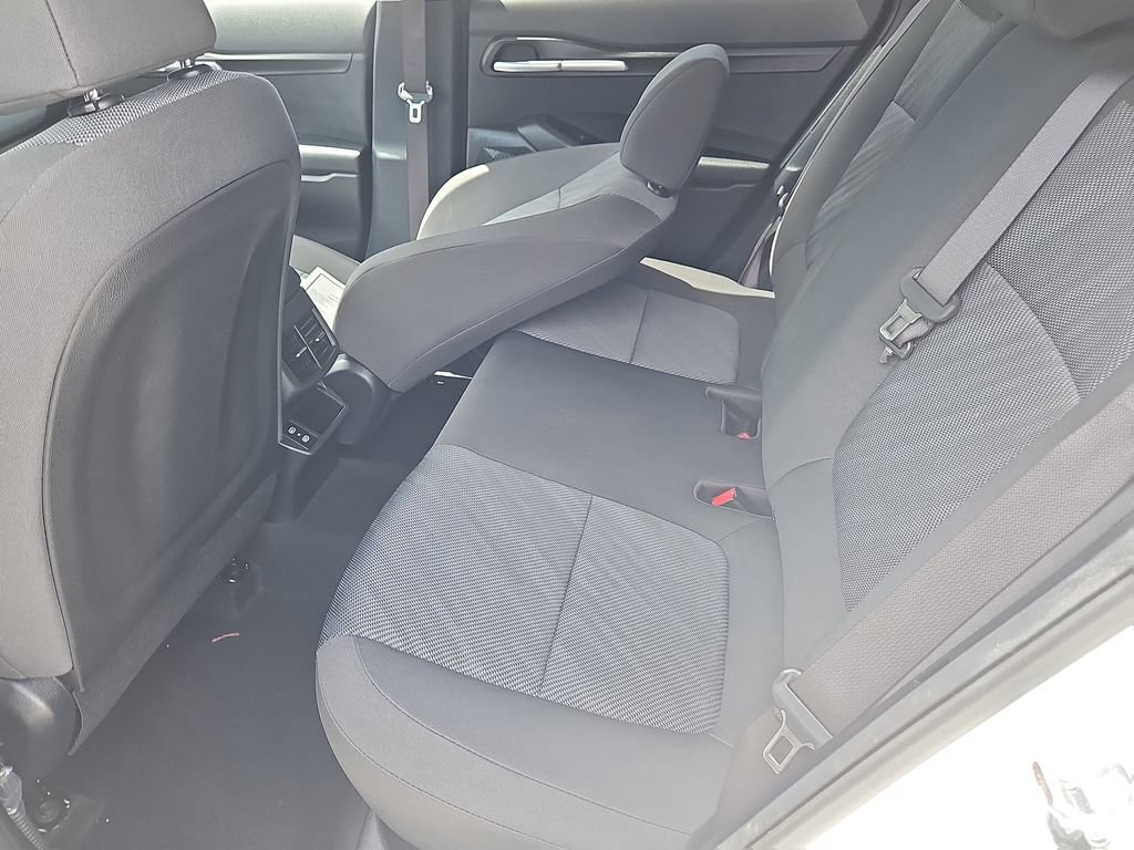 Certified 2025 Kia Seltos LX AWD/4WD image 26