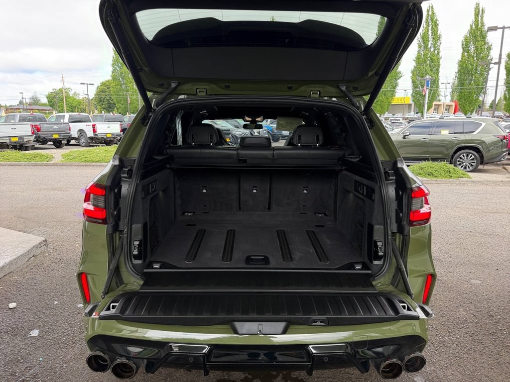 Used 2021 BMW X5 M Competition w/ Ultimate Package AWD/4WD image 23