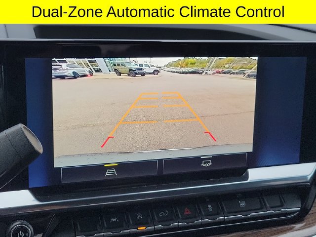 Used 2026 Chevrolet Silverado 1500 LT AWD/4WD image 16