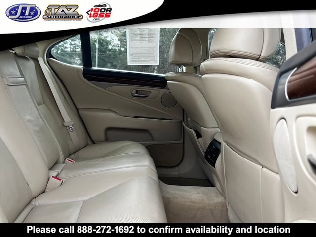 Used 2013 Lexus LS 460 AWD w/ Comfort Pkg image 12