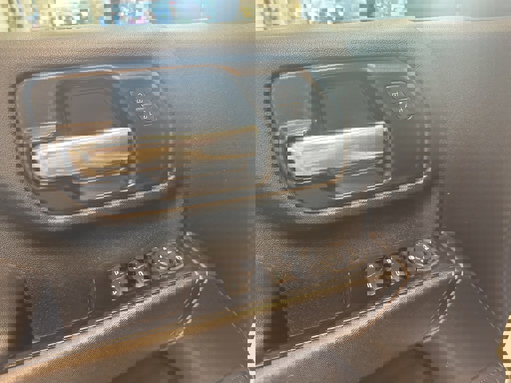 Used 2020 Chevrolet Silverado 2500 W/T w/ WT Convenience Package image 9