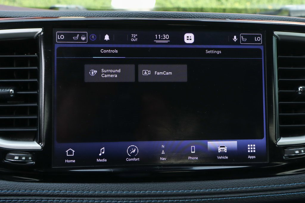 Used 2021 Chrysler Pacifica Touring-L w/ Uconnect Theater Family Group image 31