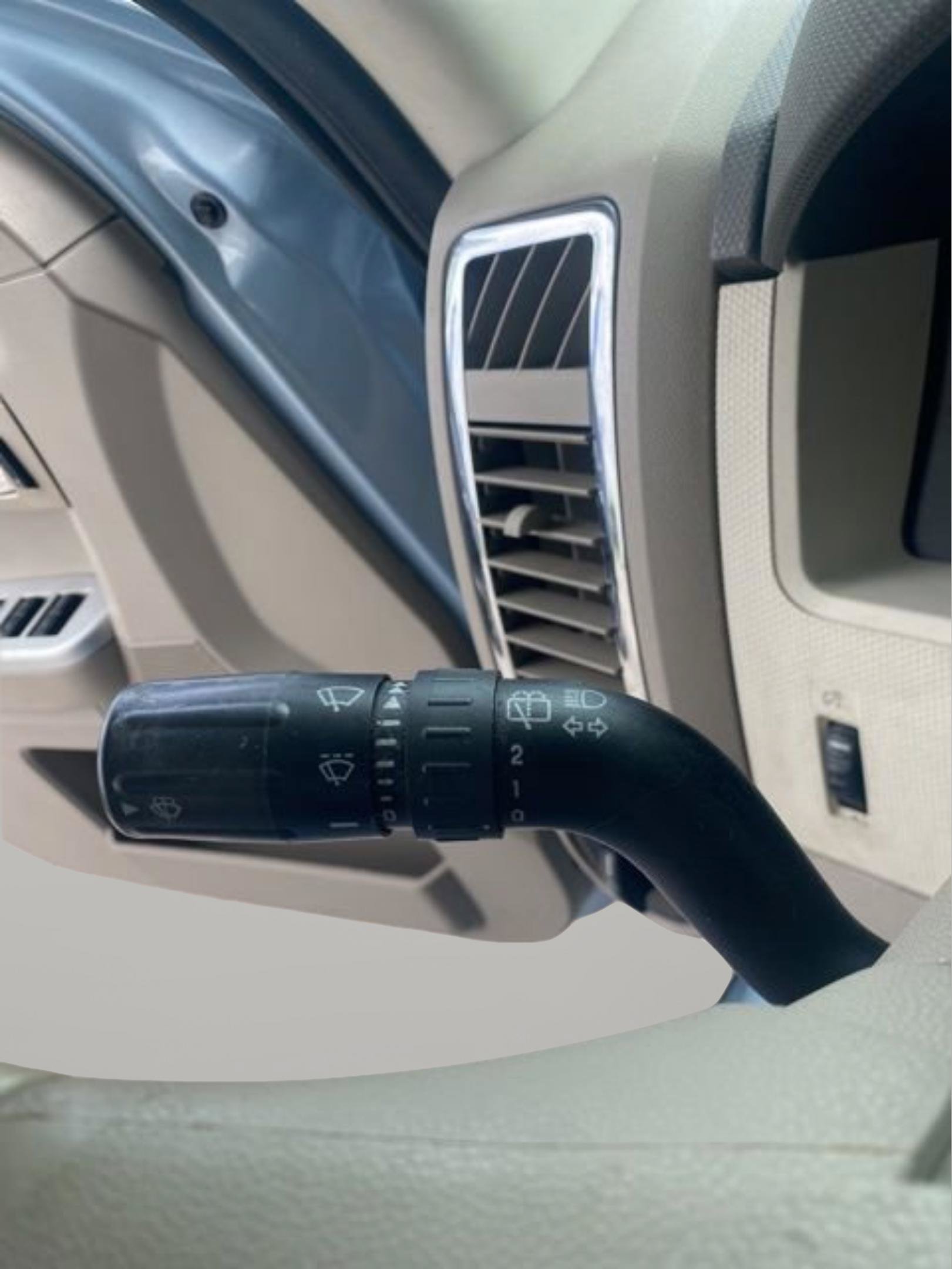 Used 2008 Mercury Mariner 2WD image 15