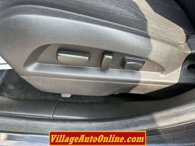 Used 2015 Chevrolet Equinox LT w/ Driver Convenience Package FWD image 13