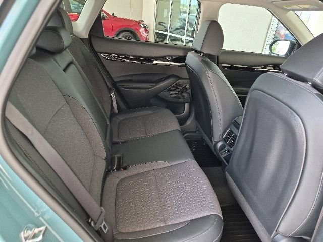 Used 2026 Kia Seltos S FWD image 35