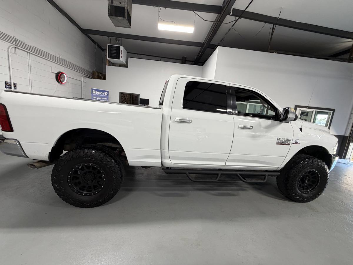 Used 2015 RAM 2500 SLT AWD/4WD image 5