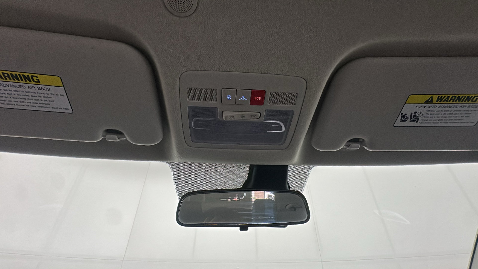 Certified 2023 Hyundai Venue Limited FWD image 33