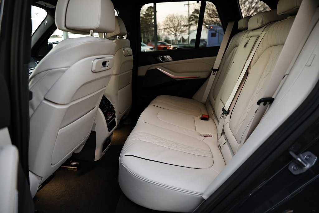 New 2026 BMW X5 xDrive40i w/ M Sport Package image 26