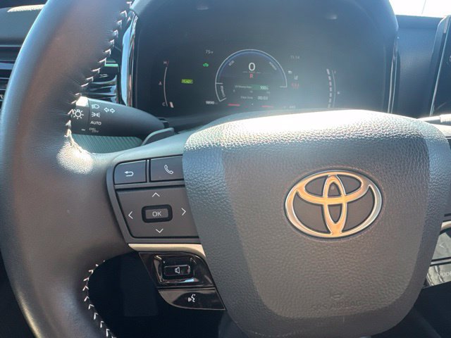 Used 2026 Toyota Camry SE w/ Multimedia Upgrade Package AWD/4WD image 15