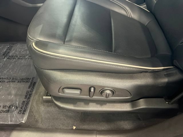 Certified 2023 Chevrolet Traverse Premier w/ LPO, Floor Liner Package AWD/4WD image 28