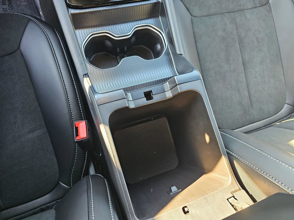 New 2025 Jeep Grand Cherokee Altitude AWD/4WD image 24