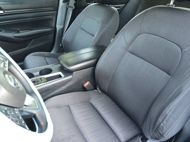 Used 2020 Nissan Altima 2.5 S FWD image 13