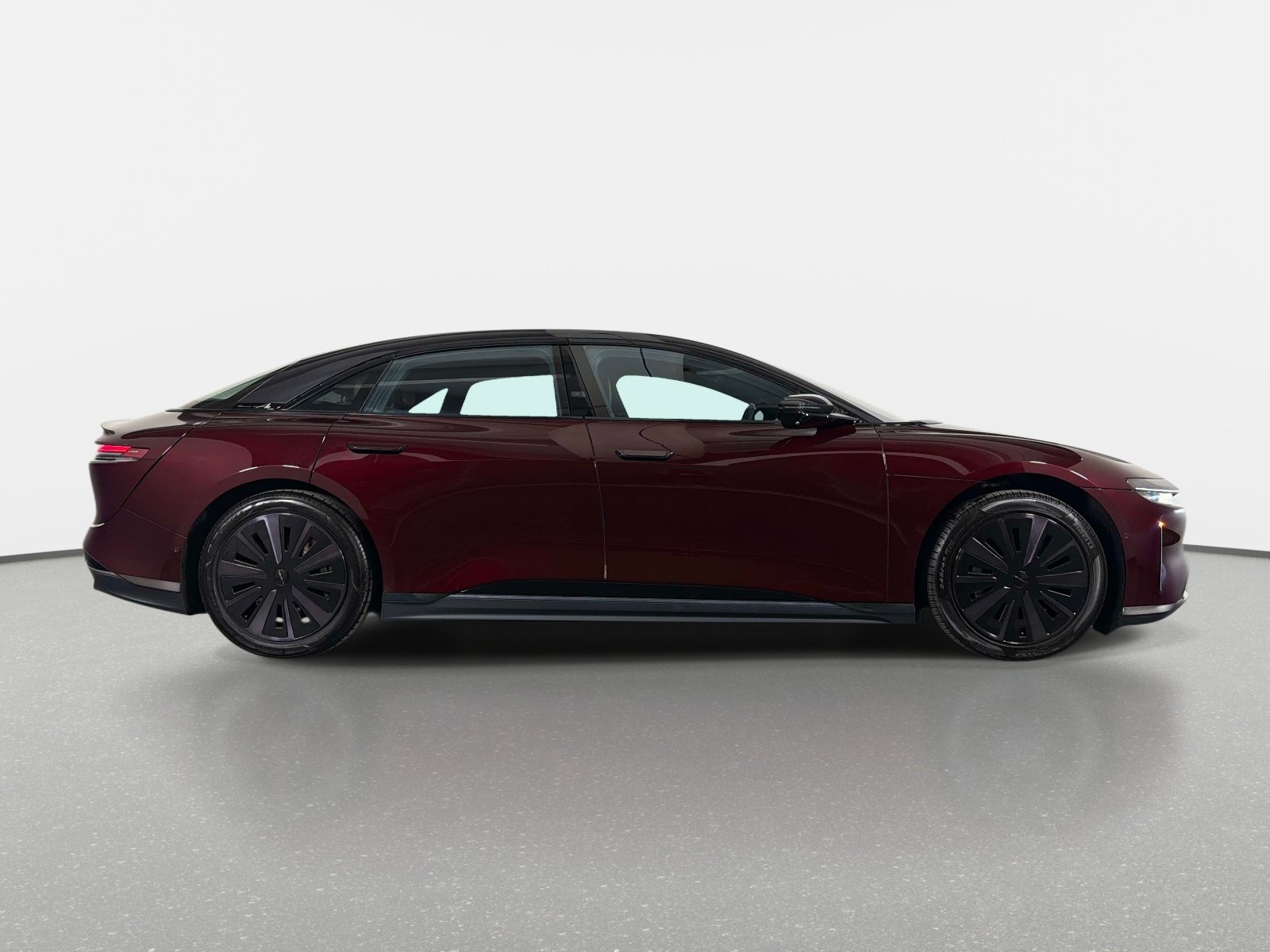 Used 2025 Lucid Air Touring AWD/4WD image 2
