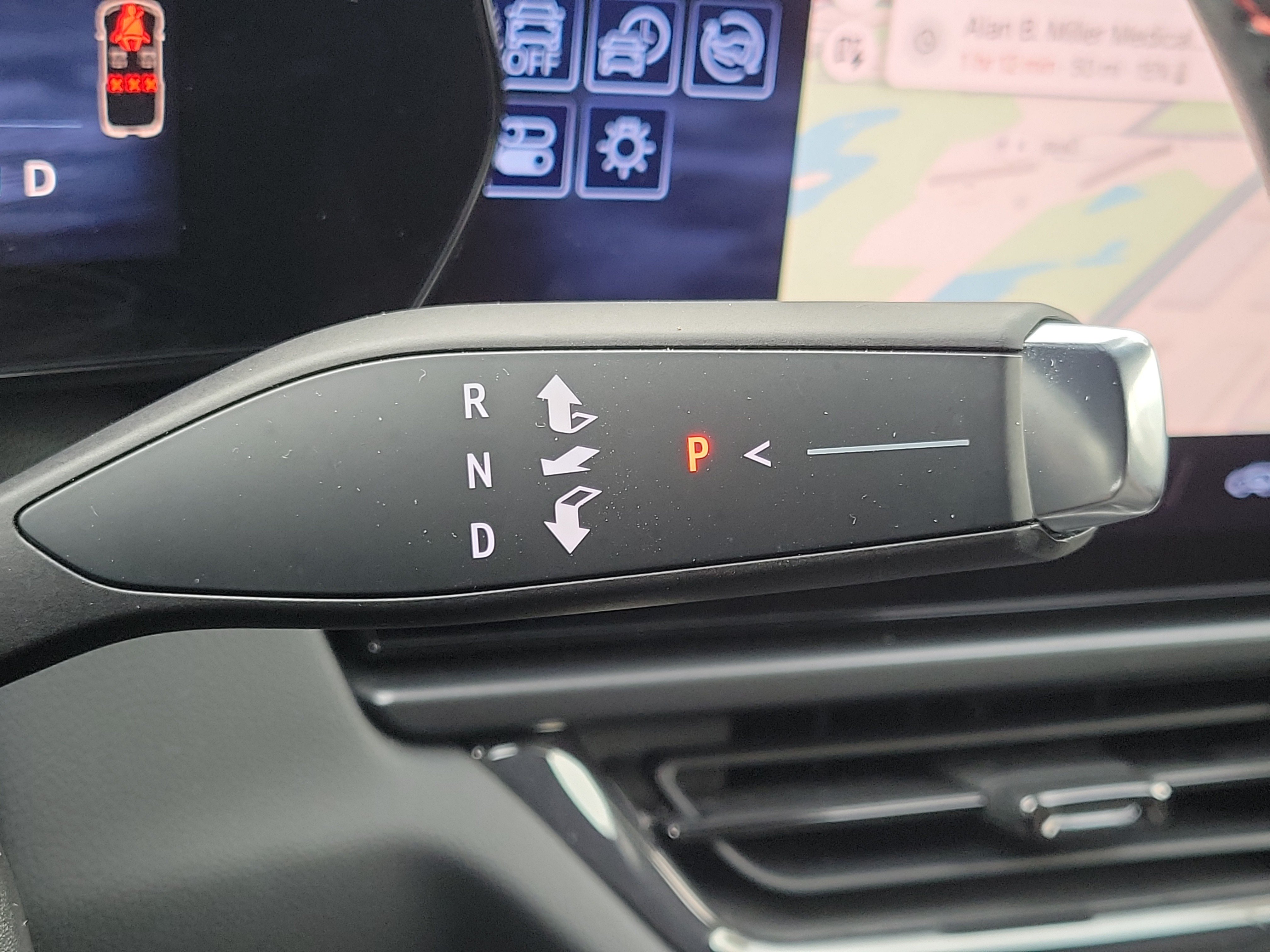 Used 2024 Chevrolet Equinox EV RS FWD image 32