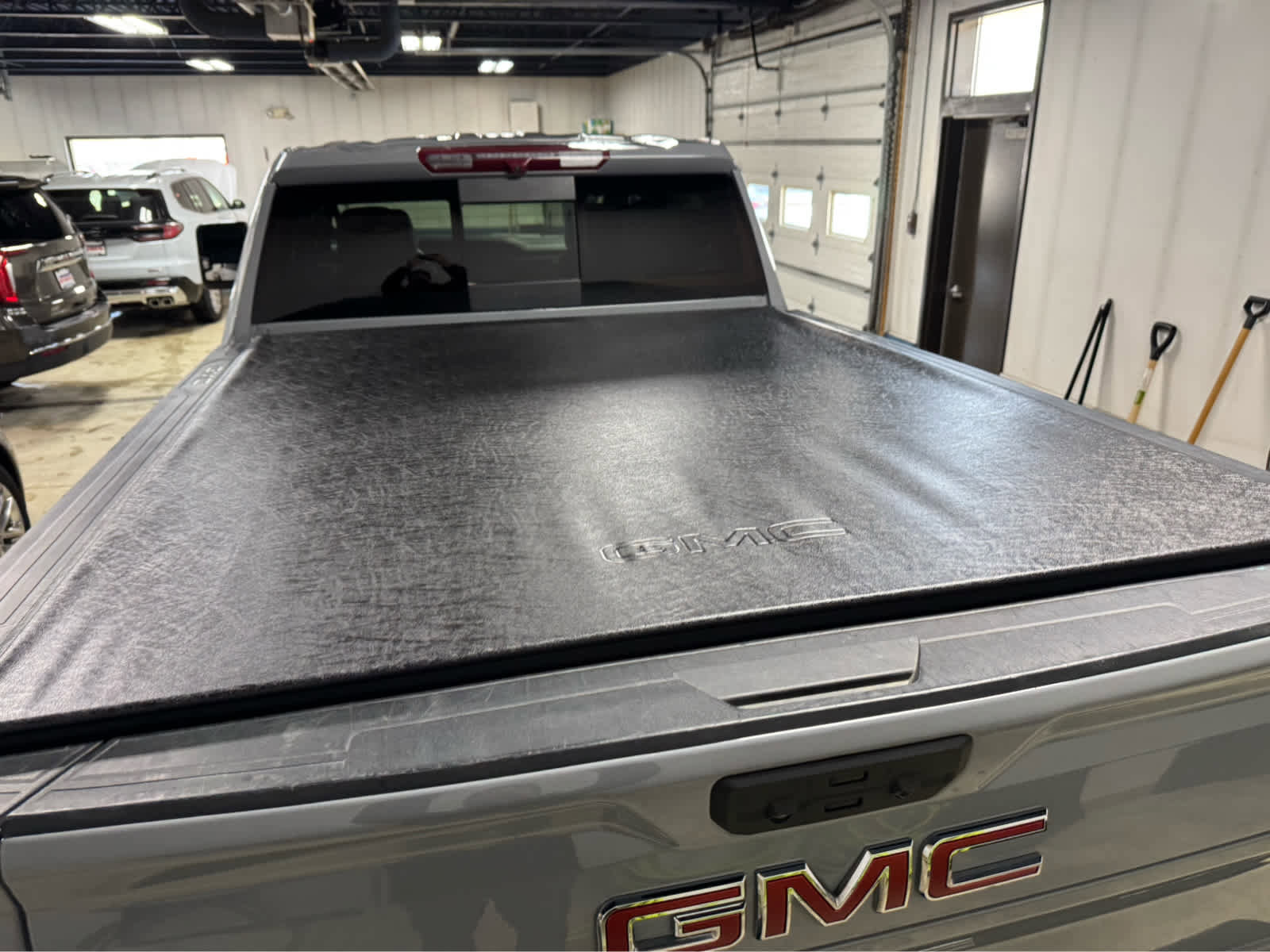 Certified 2025 GMC Sierra 3500 AT4 image 7