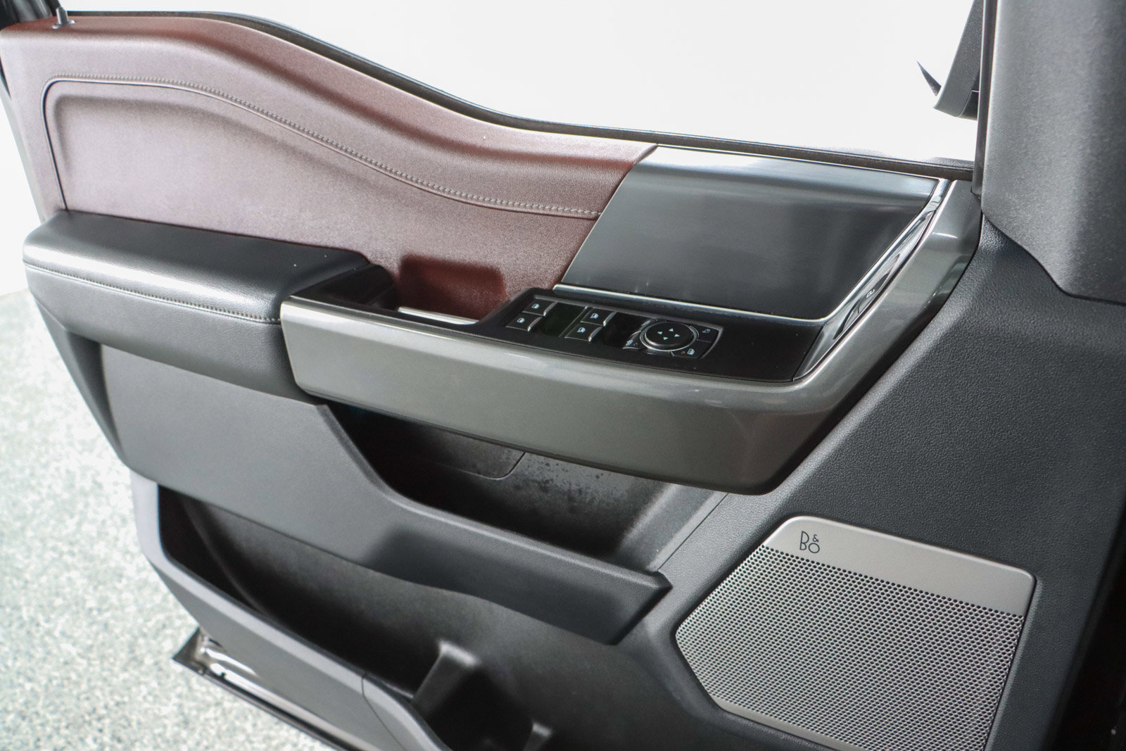 Used 2022 Ford F150 Lariat w/ Equipment Group 502A High image 25