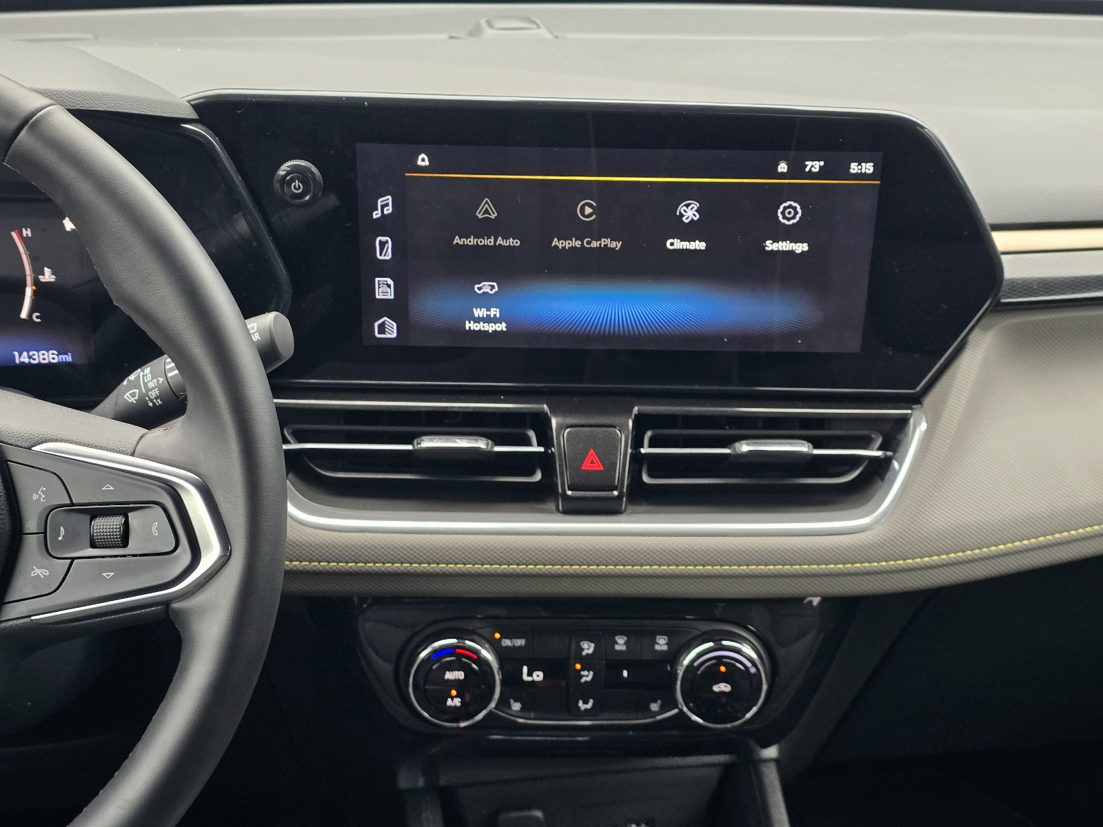 Used 2025 Chevrolet TrailBlazer ACTIV w/ Convenience Package FWD image 16