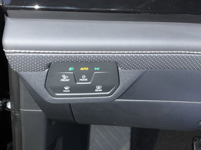 New 2026 Volkswagen Atlas SE image 29