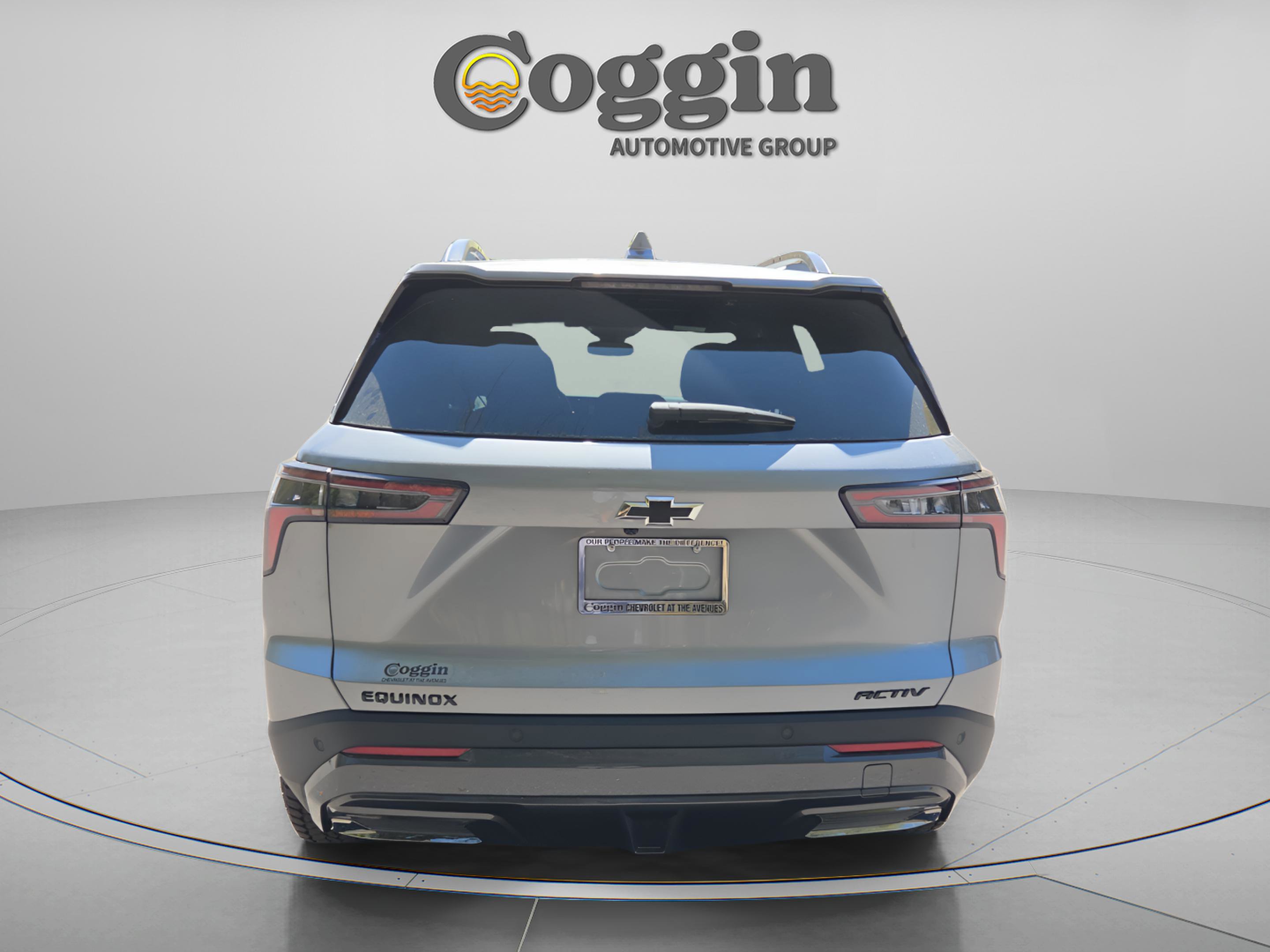 New 2026 Chevrolet Equinox ACTIV w/ LPO, Floor Liner Package image 4