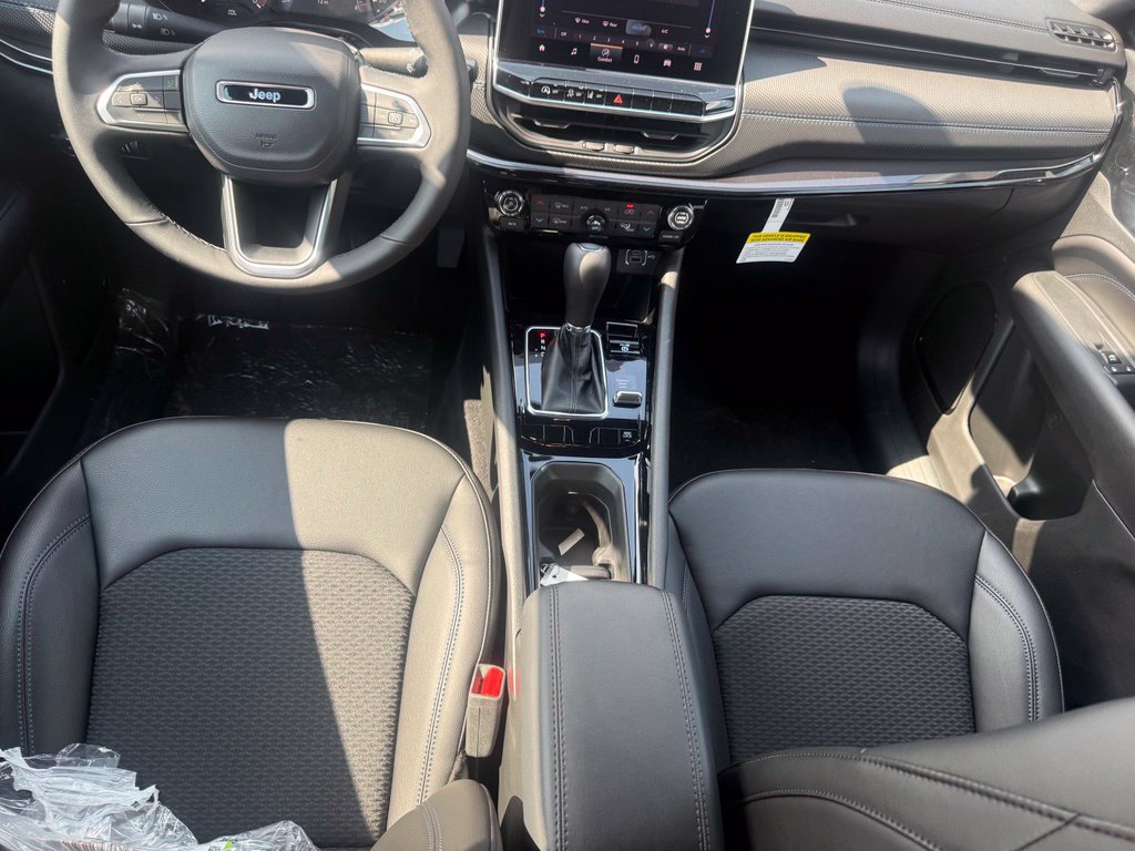 New 2026 Jeep Compass Latitude AWD/4WD image 35