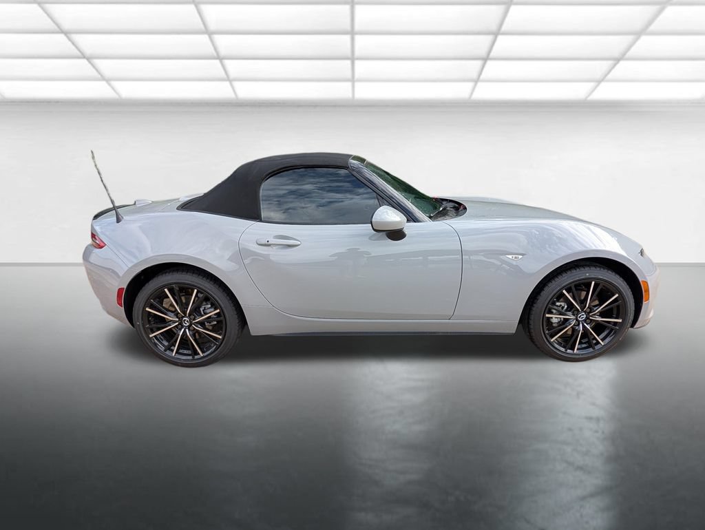 New 2026 MAZDA MX-5 Miata Grand Touring RWD image 25